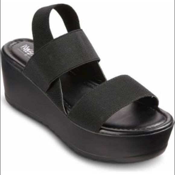 mossimo platform sandals